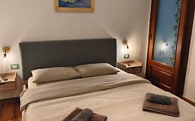 Studio Sedie Volanti